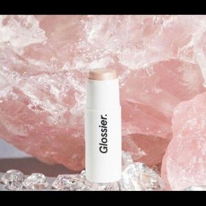 Glossier Rose Quartz Highlighter